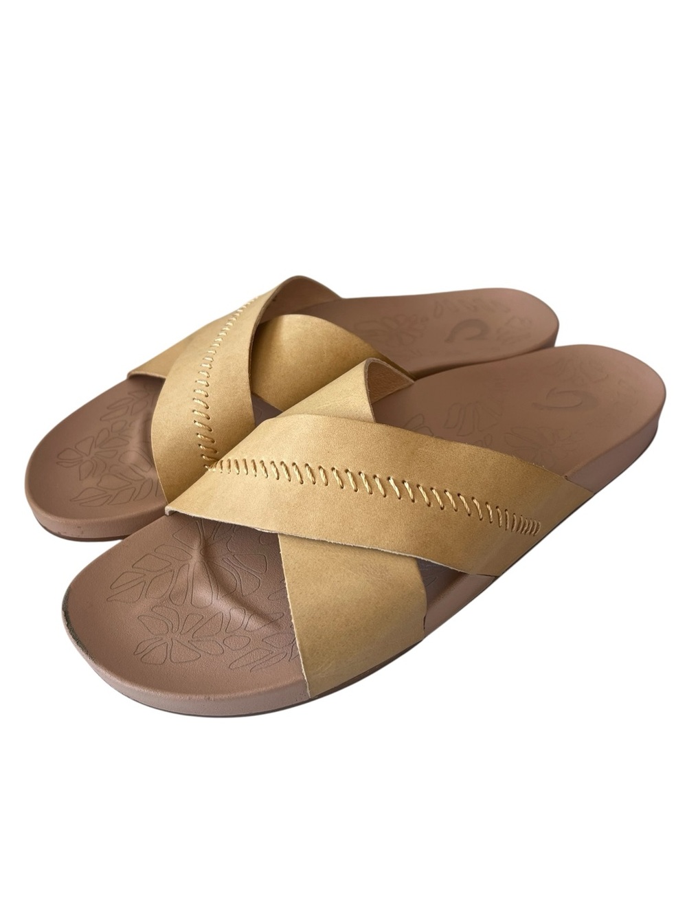 OluKai Kipe’a ‘Olu Yellow Leather Slide Sandal - Size 10